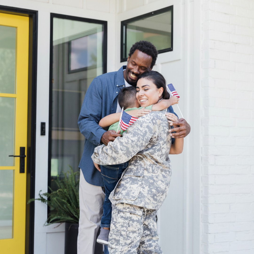 Hero PMI Image, Soldier with family